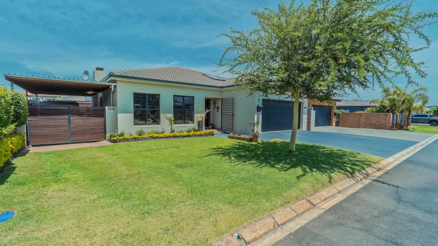 3 Bedroom Property for Sale in Sonkring Western Cape